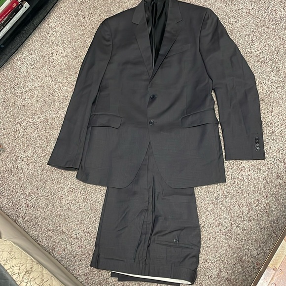 Coppley suit in like new condition - Picture 1 of 8